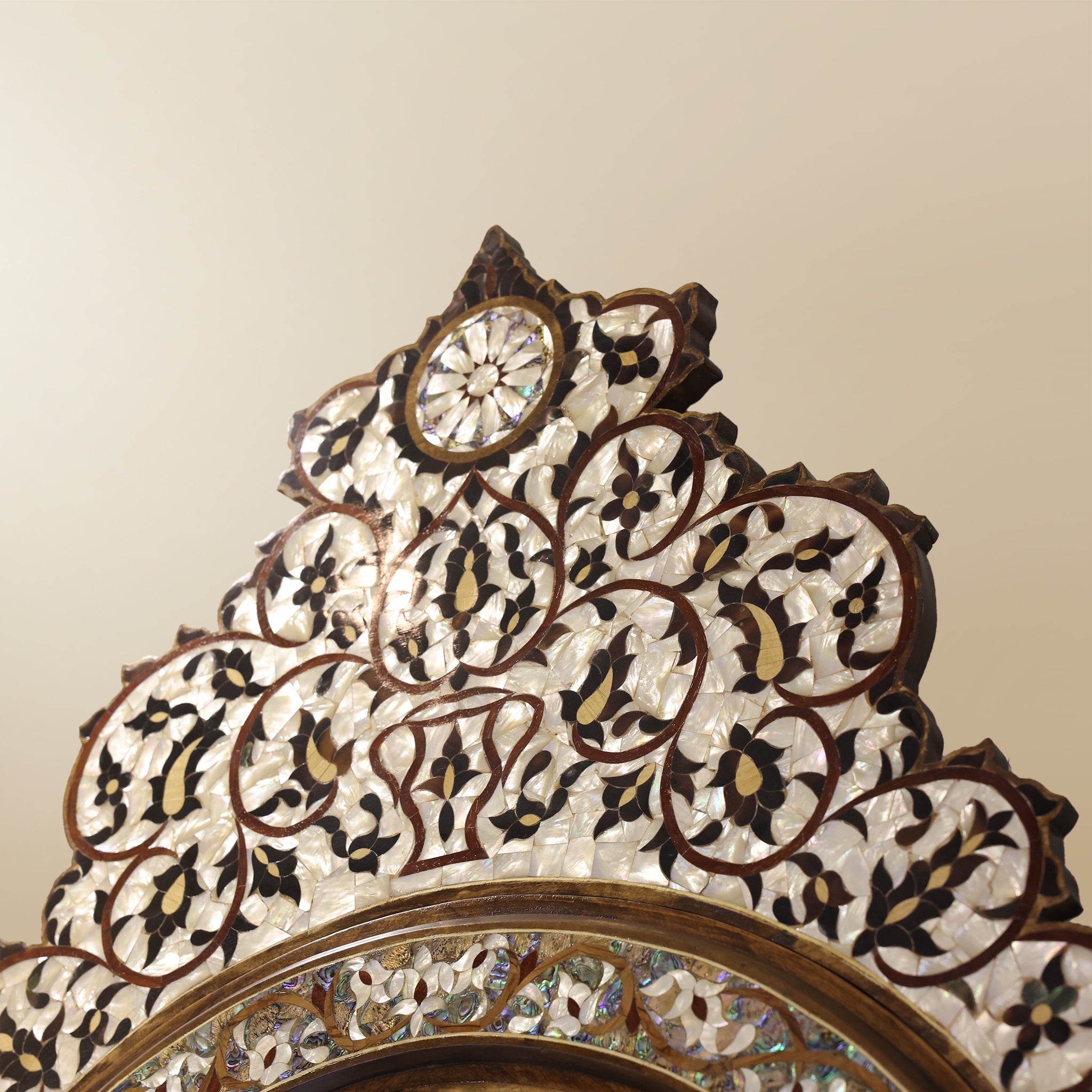 The Sultana Console with Mirror