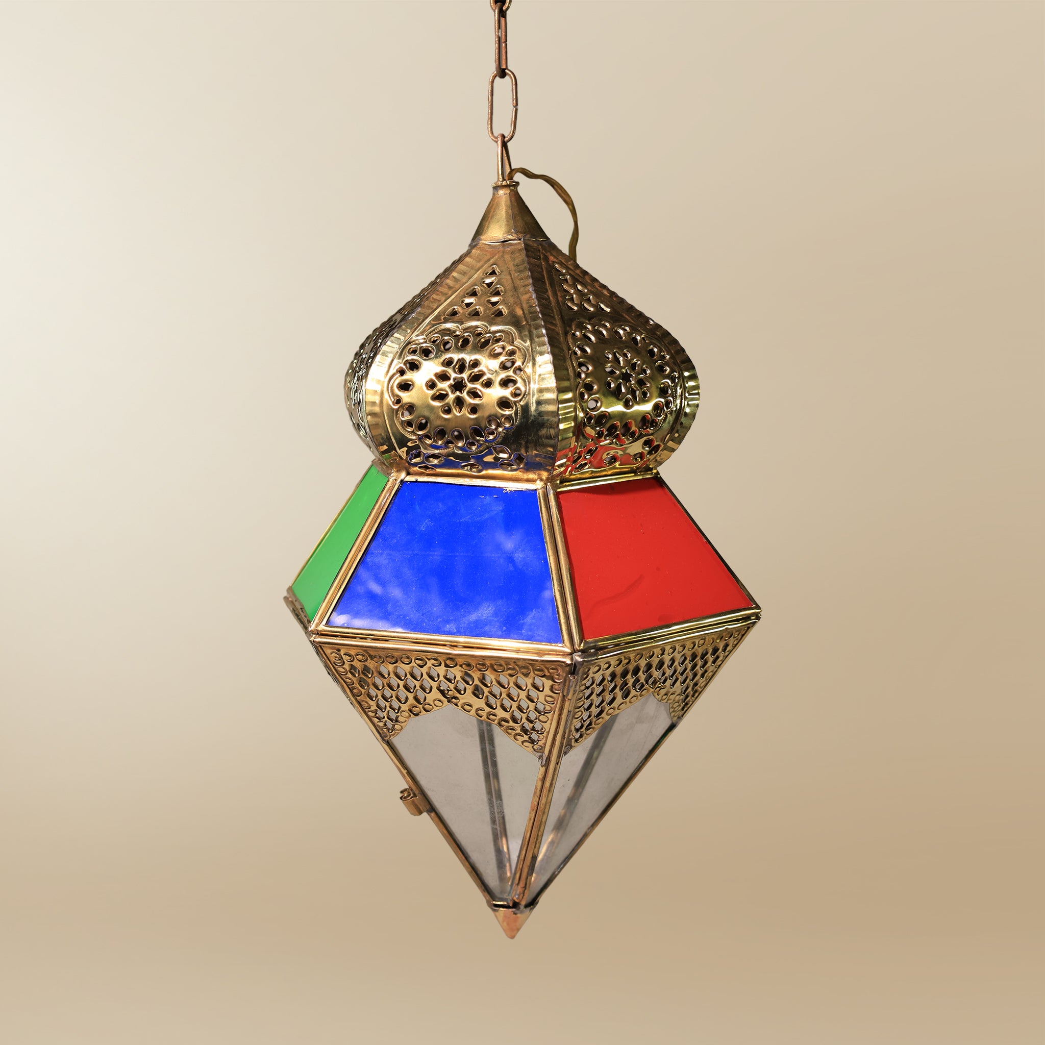 Lantern of Colors – A Thousand Nights in Light