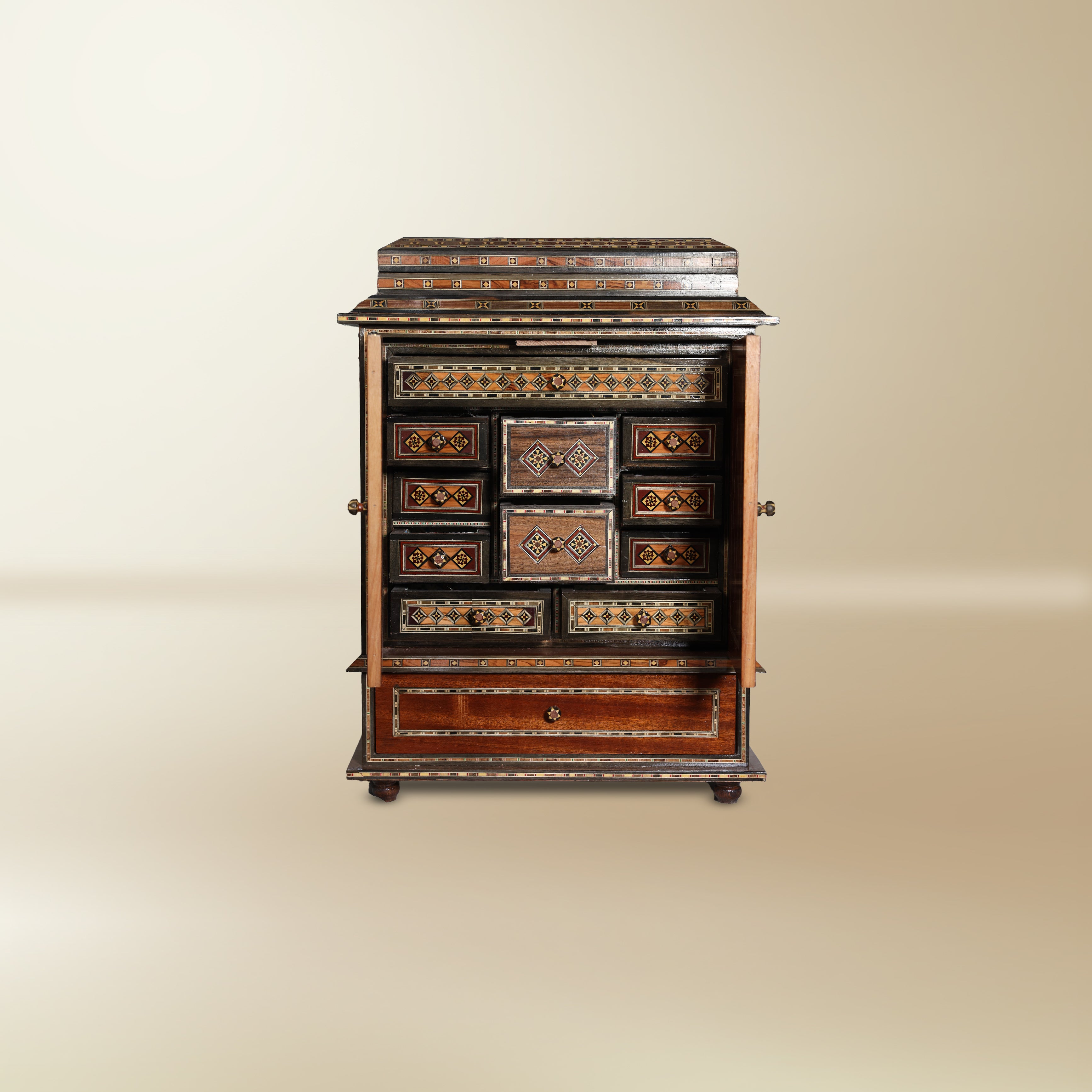 The Emir’s Jewel Cabinet