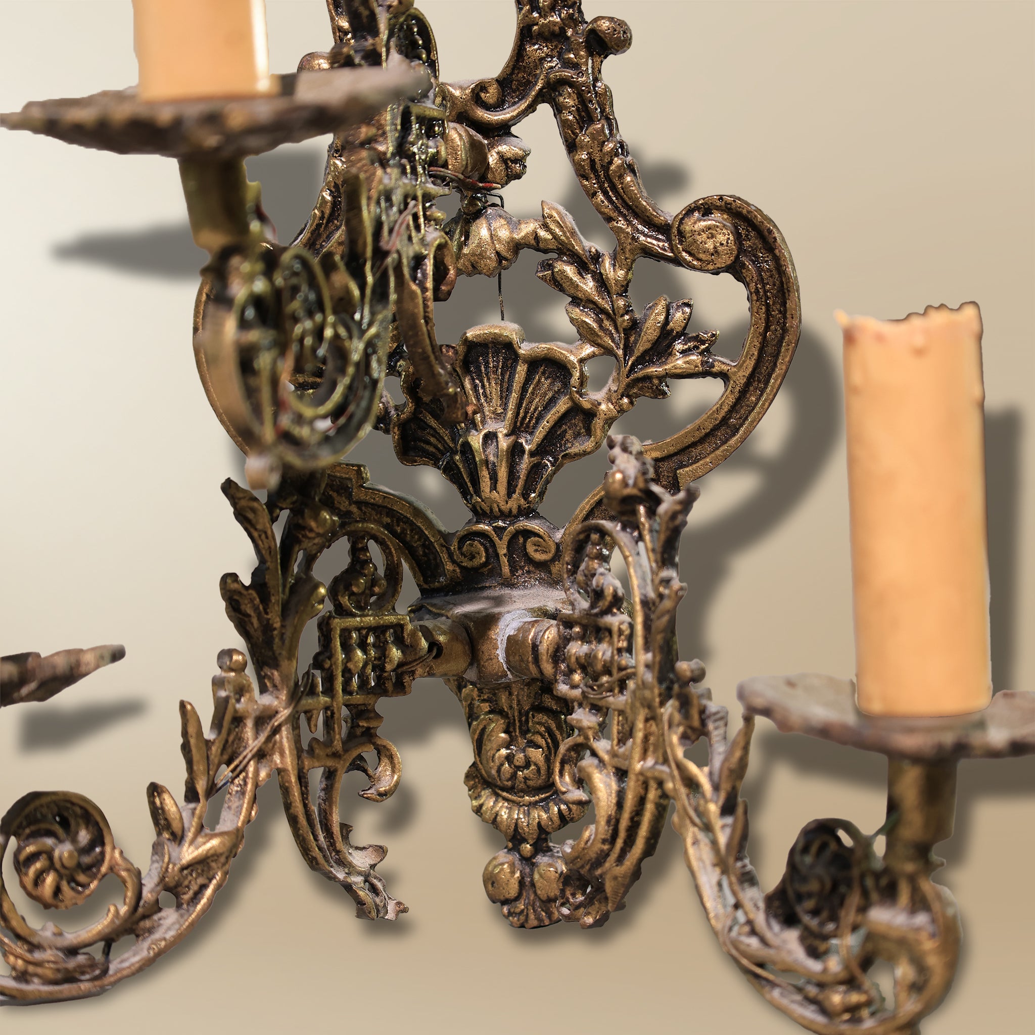 شمعدان حائط شمعدان