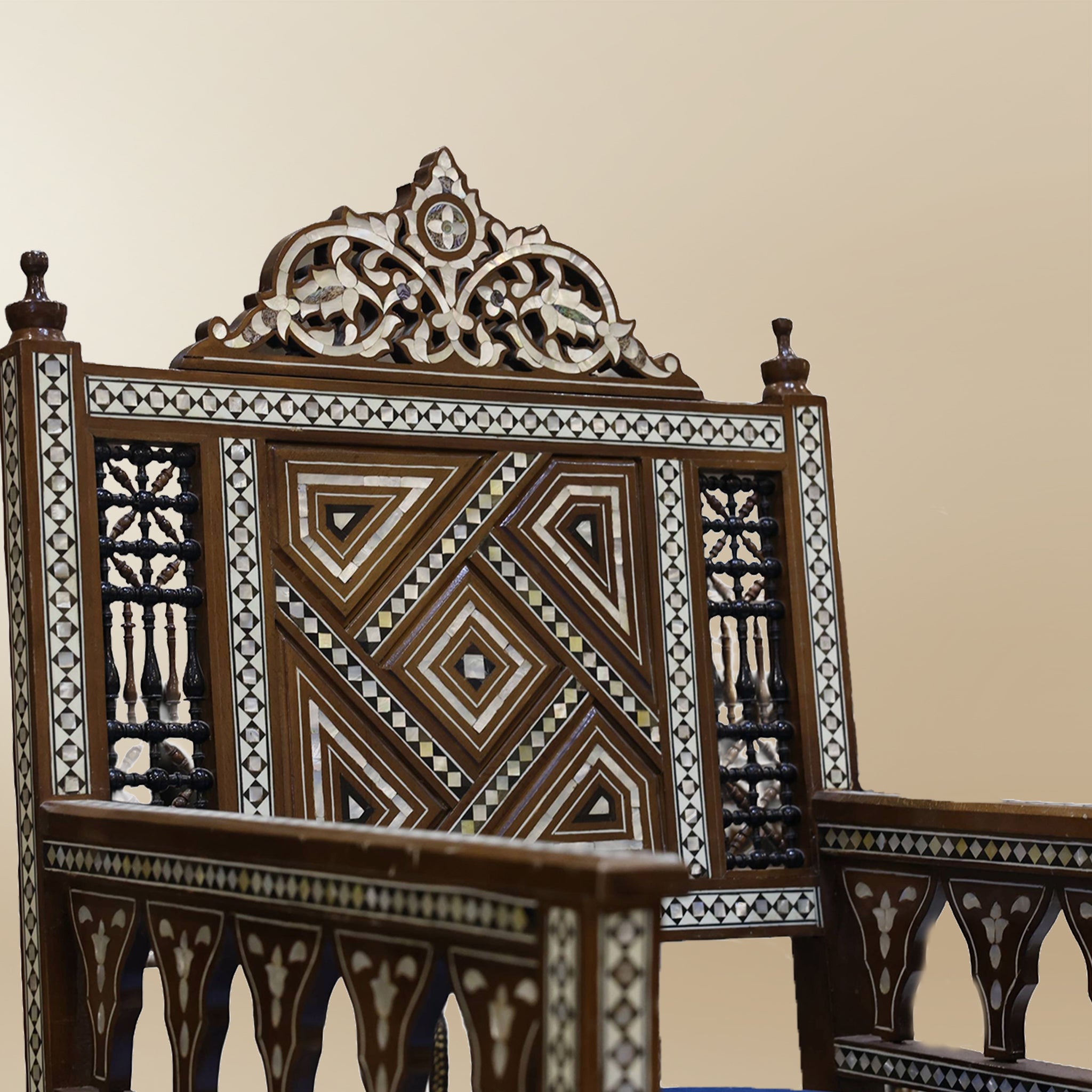 Aurum Inlay Majlis Set