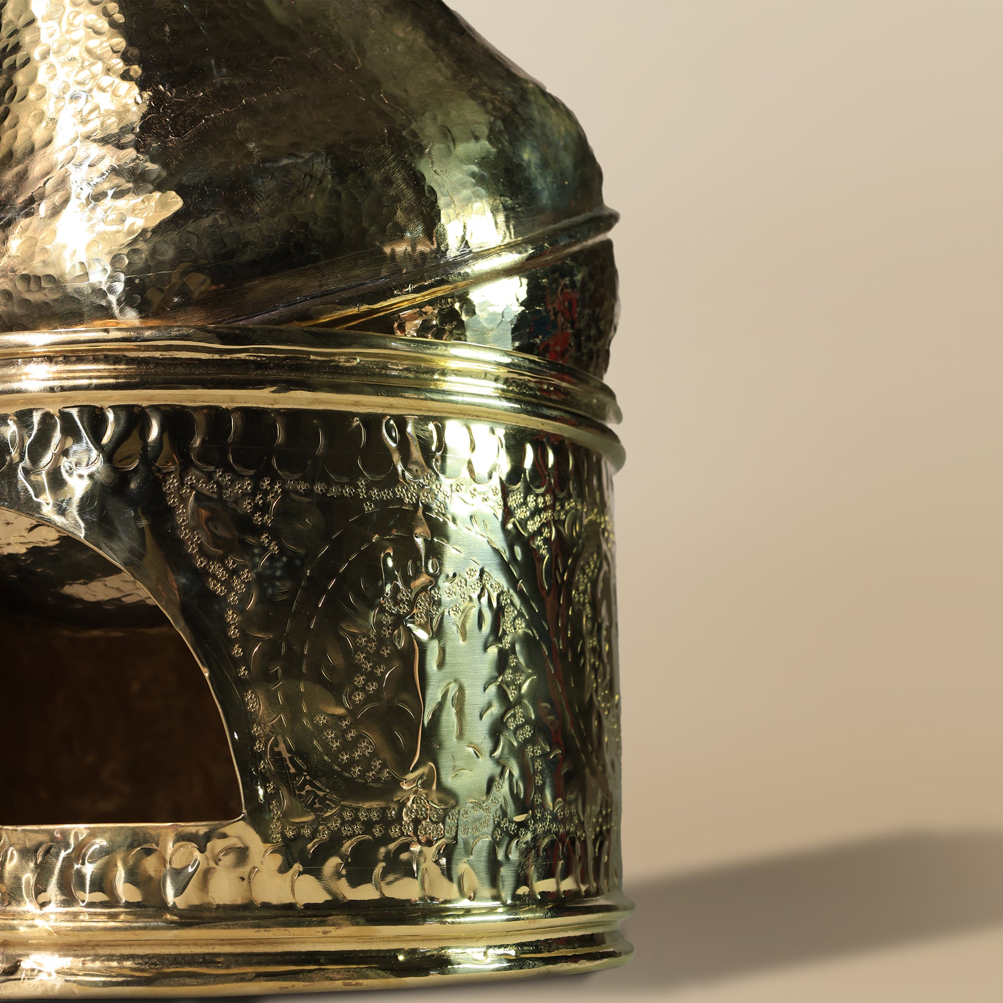 وعاء فول النحاسي التراثي